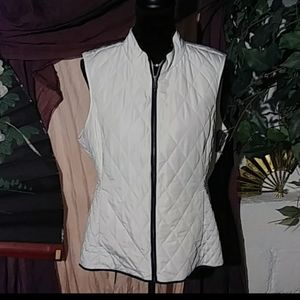 White quilted Vest